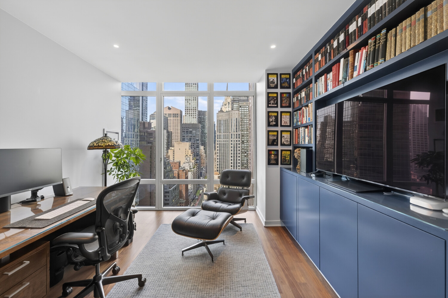 207 E 57TH Street 29A