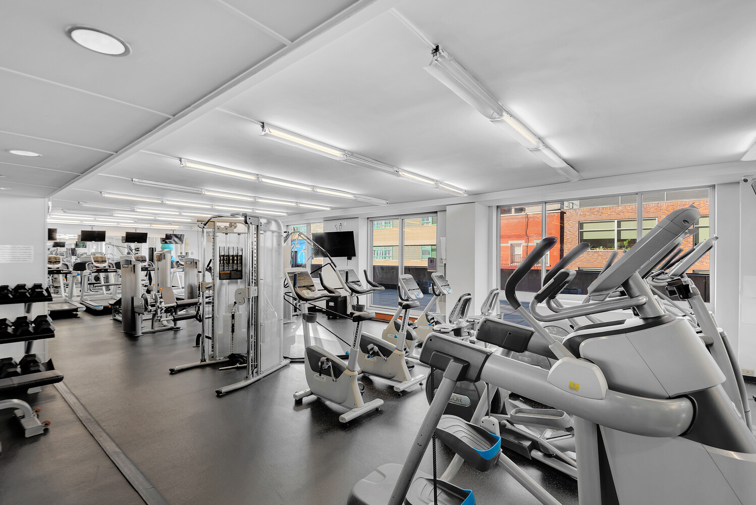 401 E 60TH Street 35B