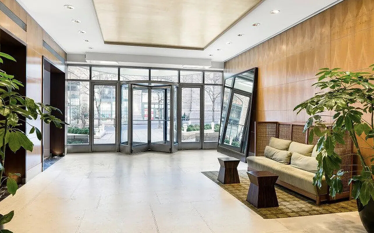 401 E 60TH Street 35B