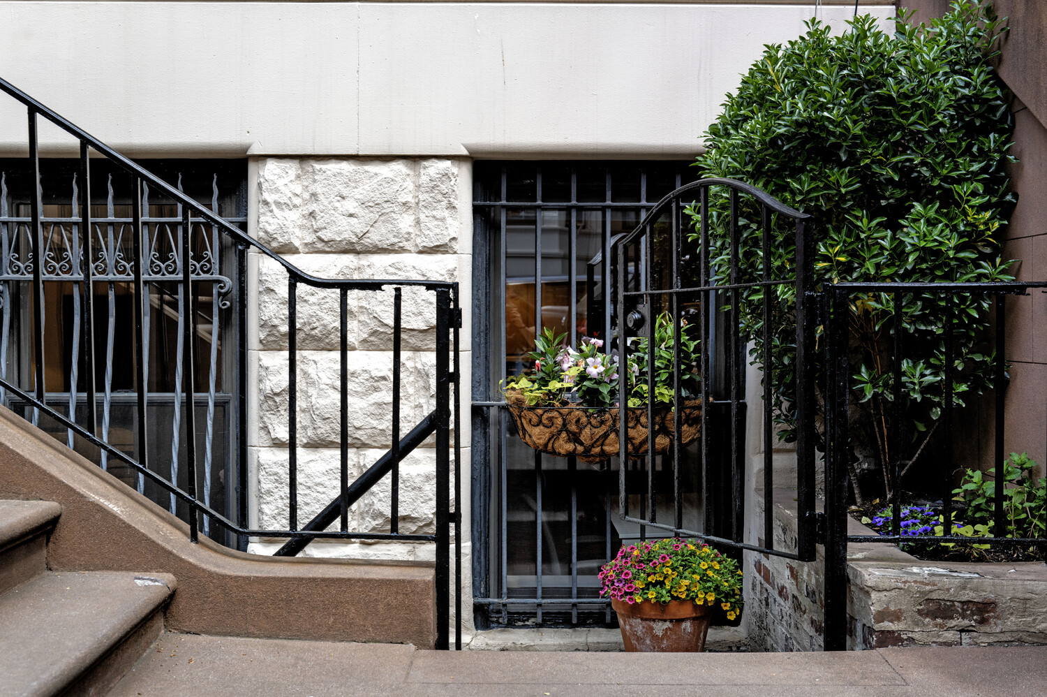 123 W 80TH Street BF