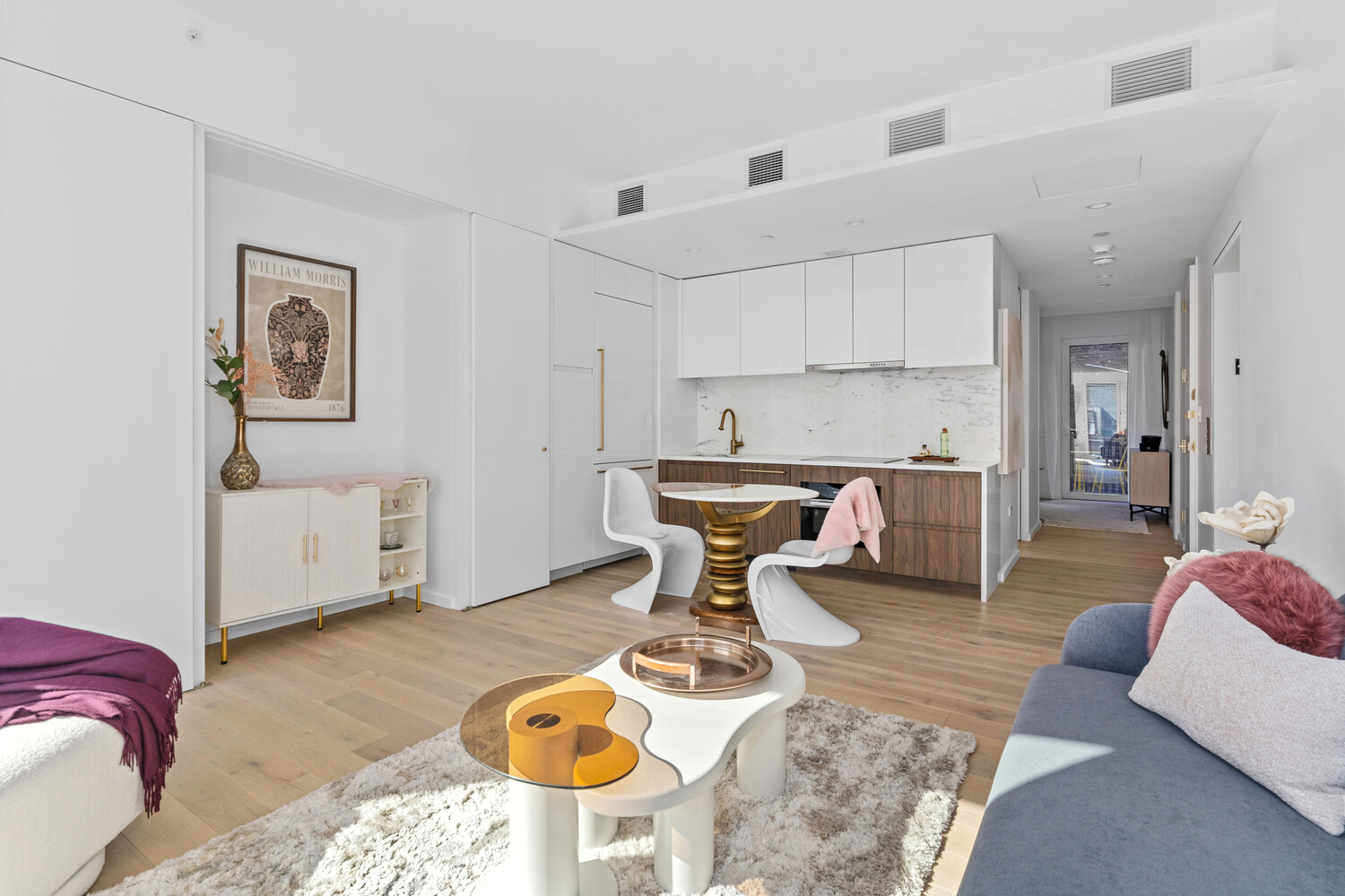 330 GRAND Street 4A
