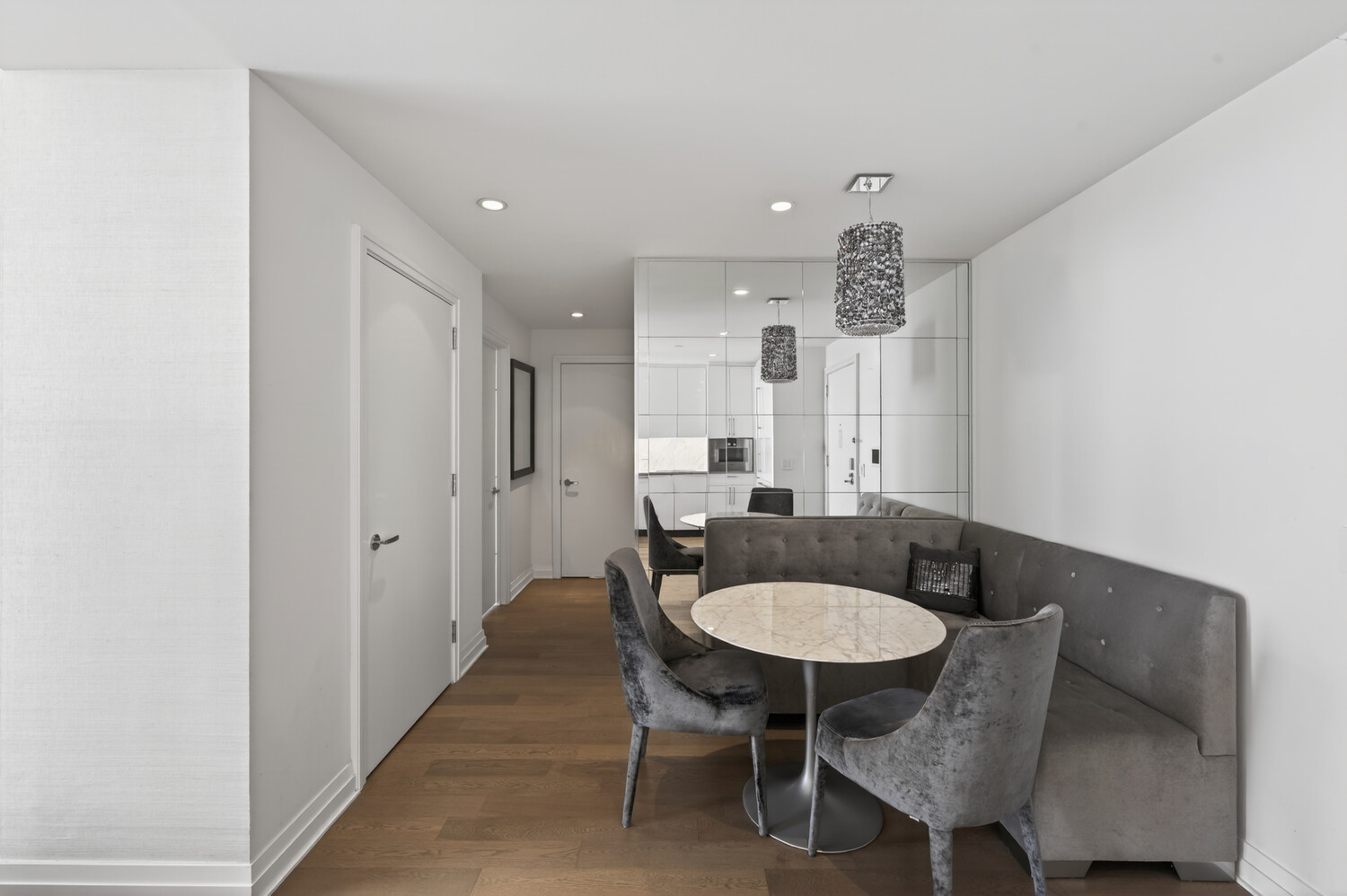 460 W 42ND Street 53G