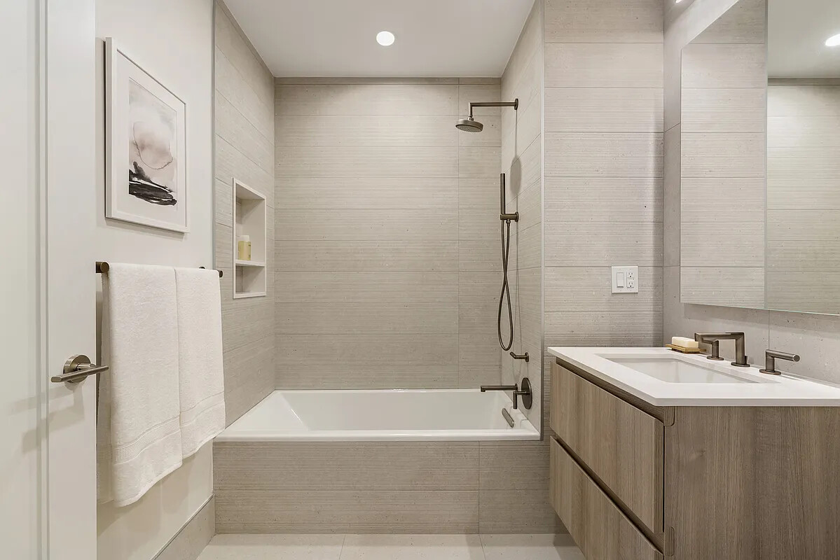 526 UNION Avenue 408