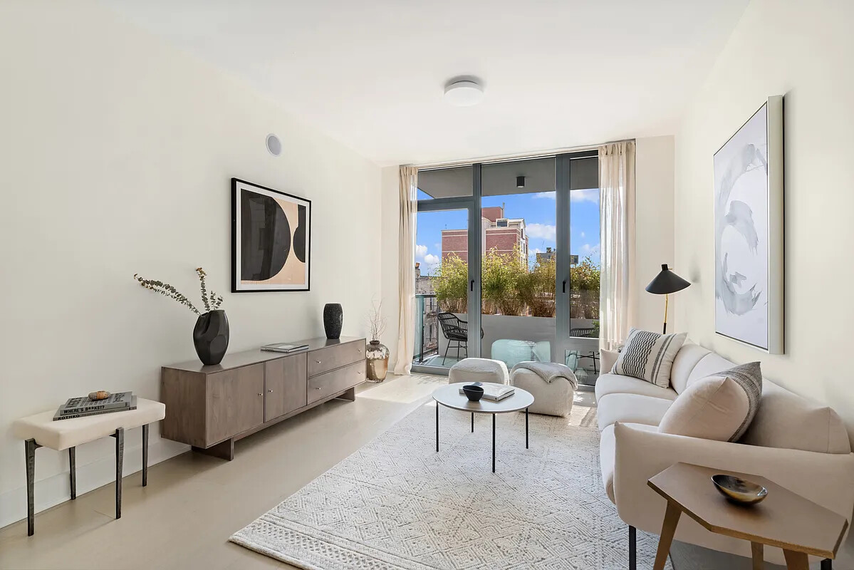 526 UNION Avenue 408