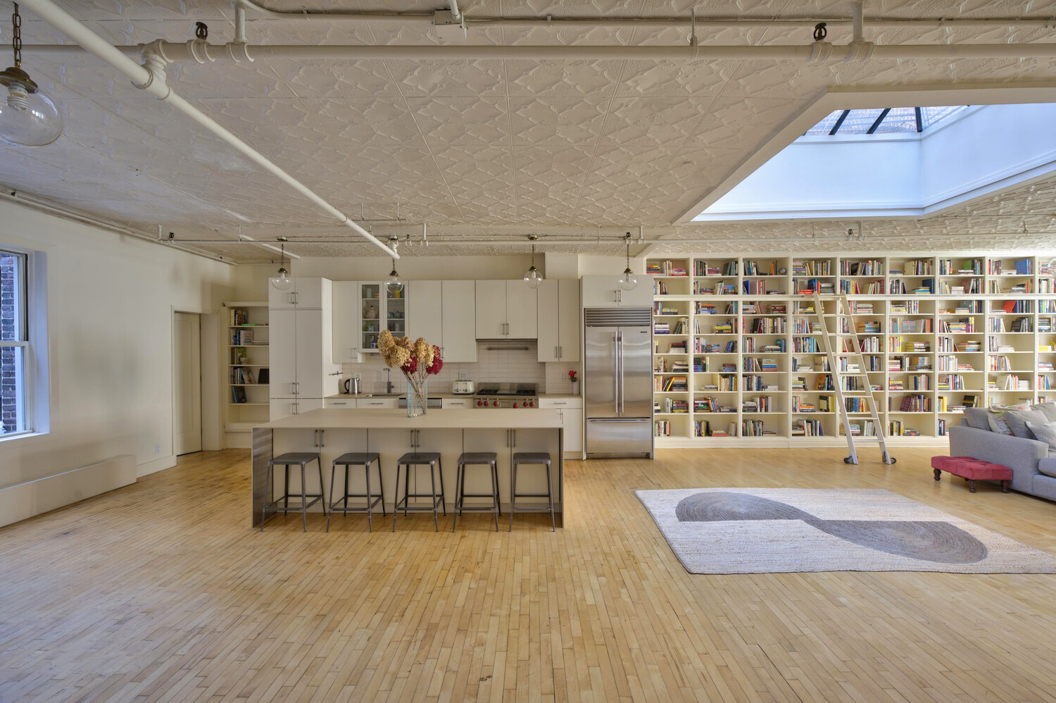 143 W 27TH Street PH