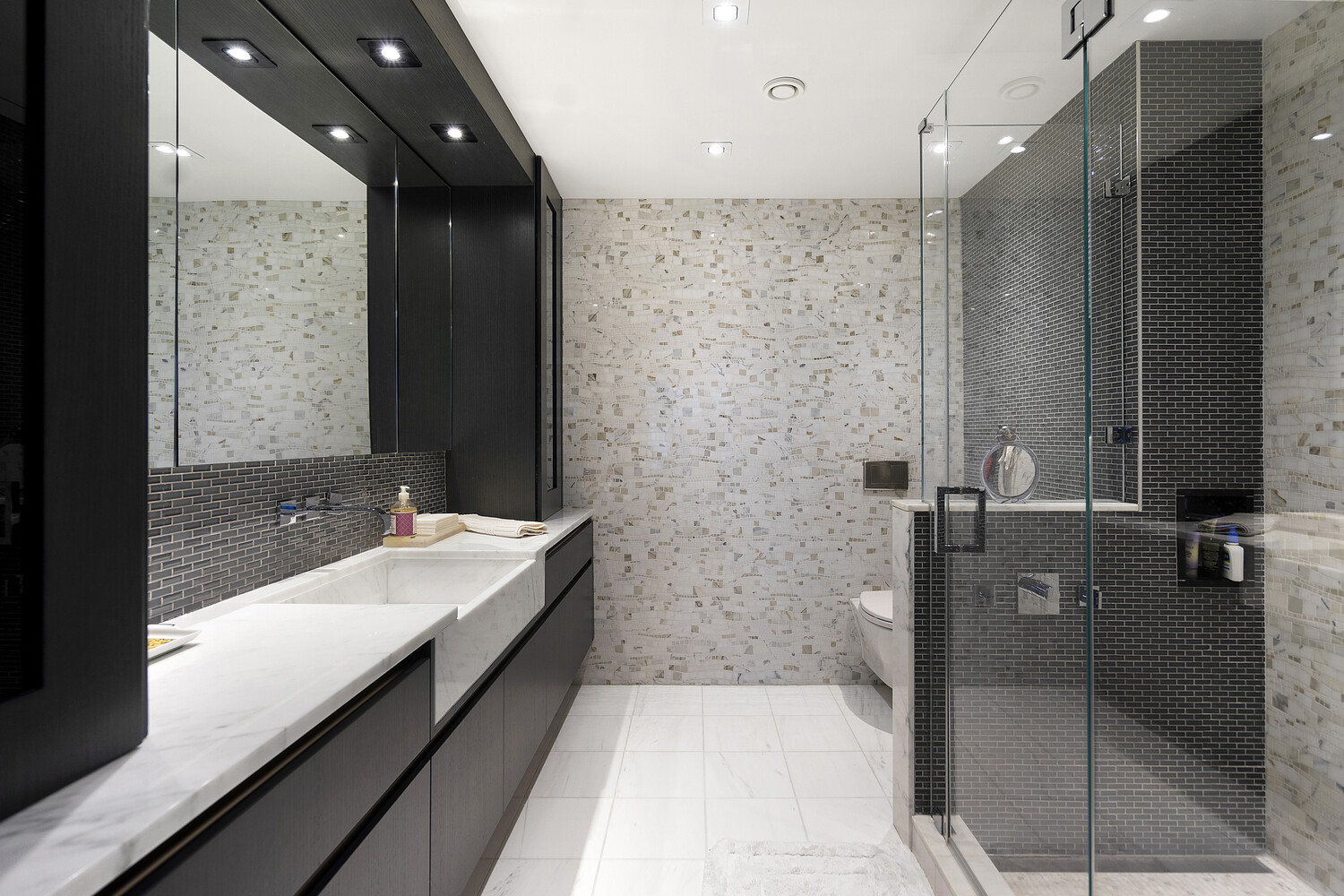 303 E 57TH Street 25GH