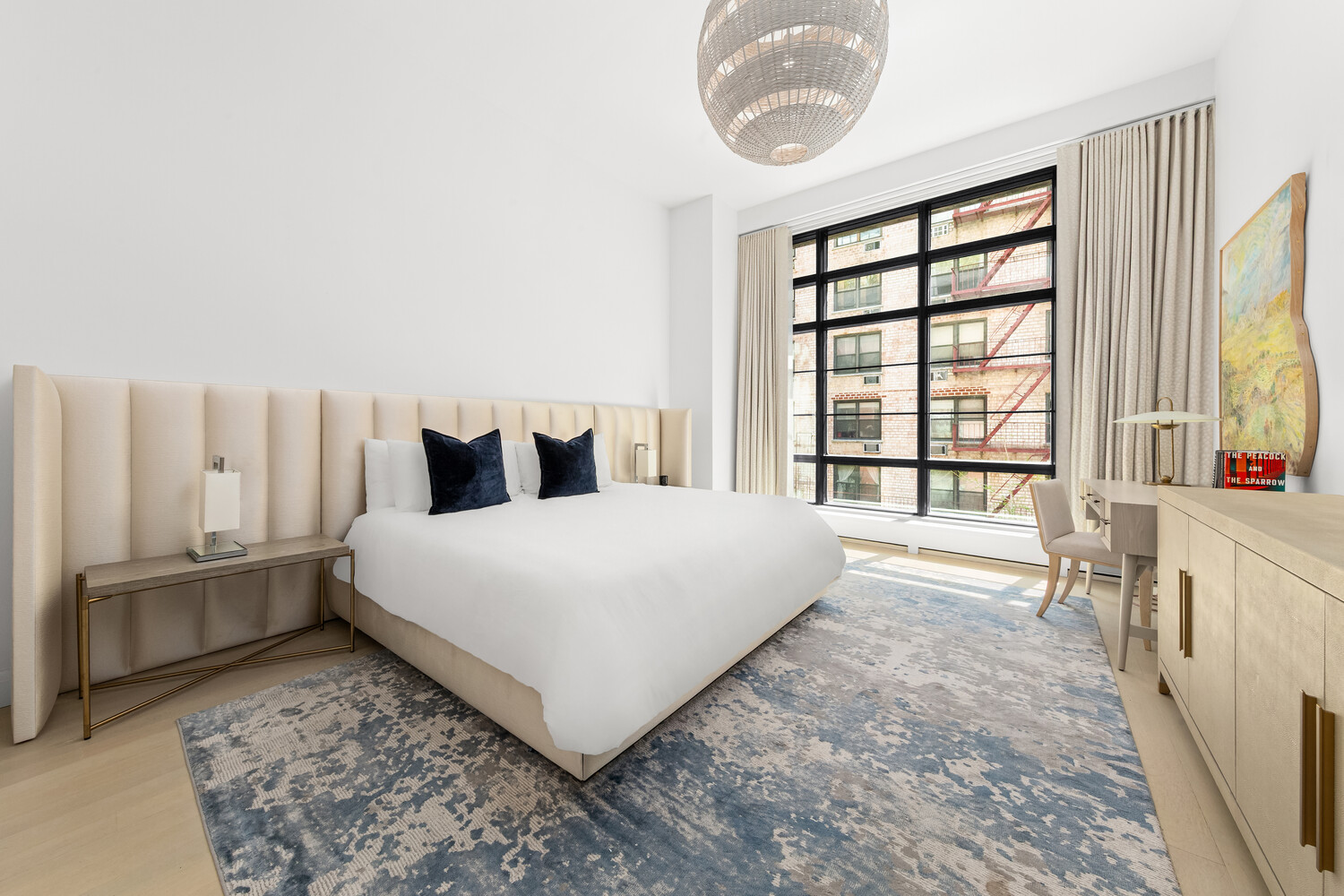 150 CHARLES Street M8