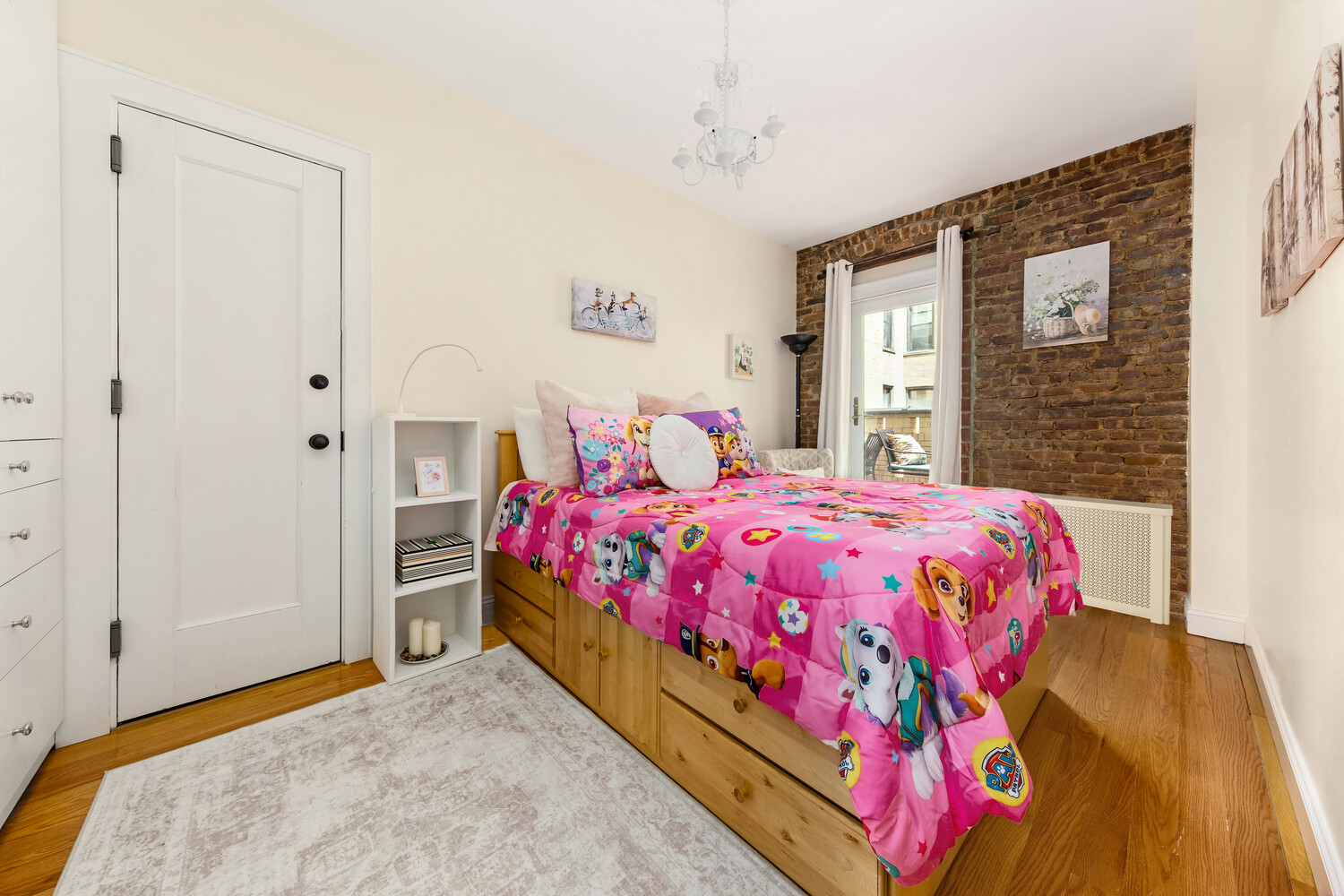 87 BARROW Street 2G