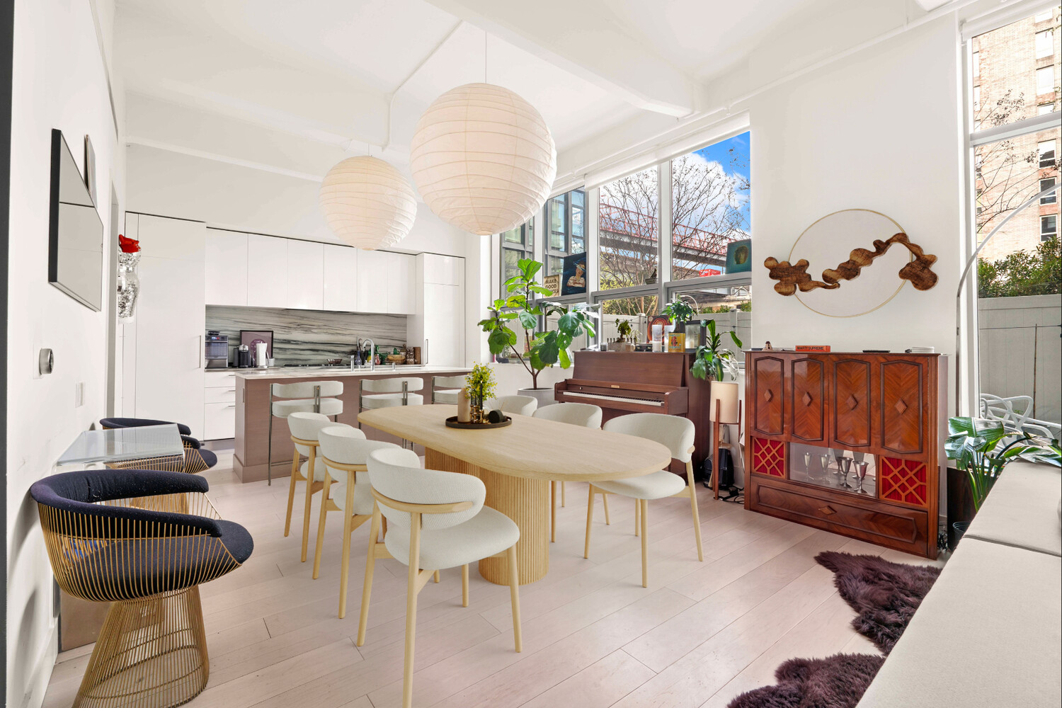 338 BERRY Street 1E