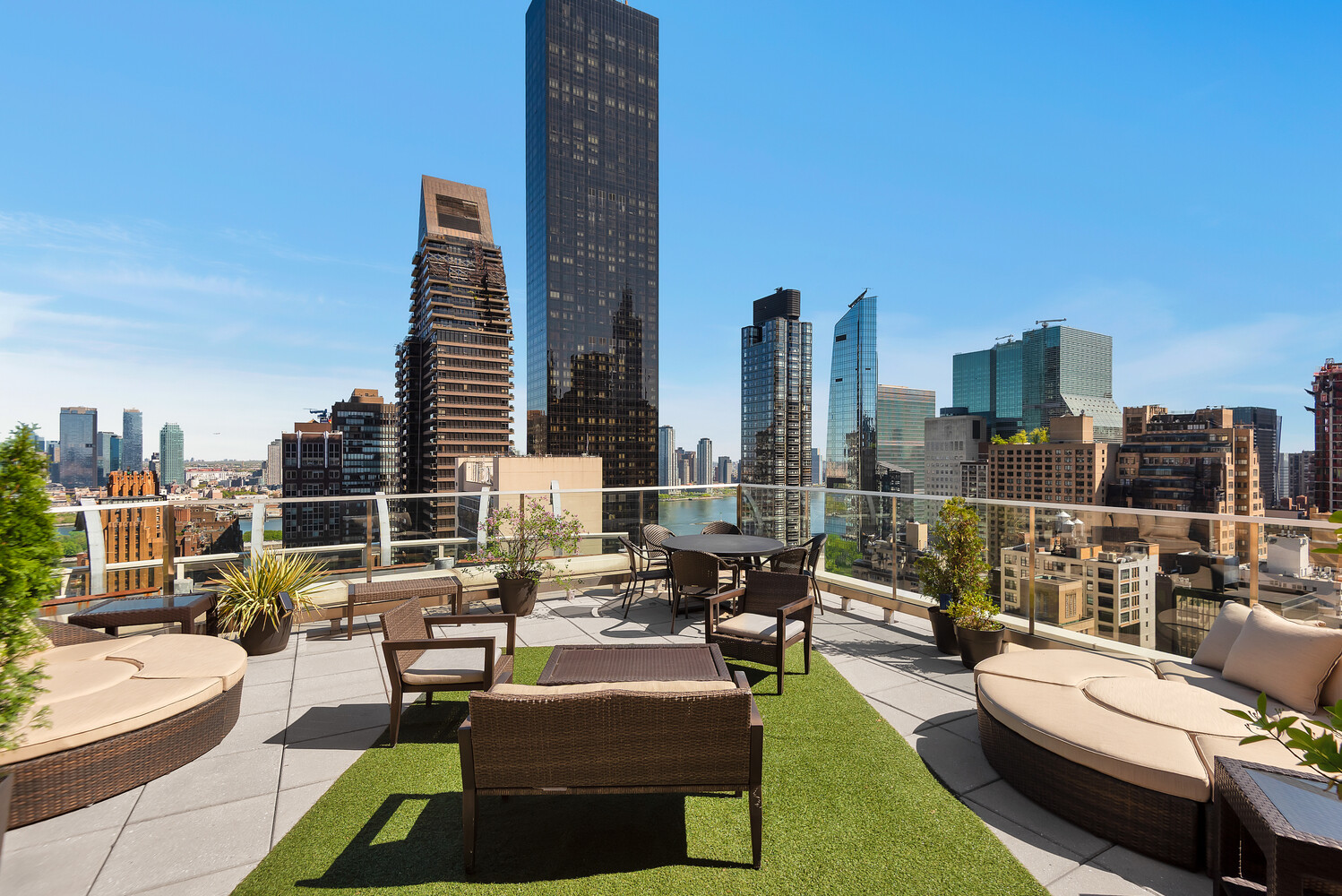 250 E 49TH Street 4A