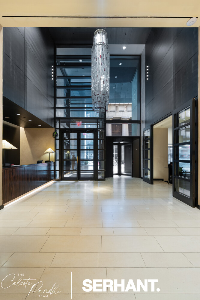20 PINE Street 1205