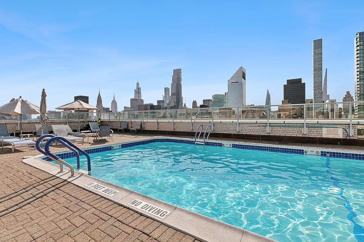 400 E 56TH Street MEDICAL