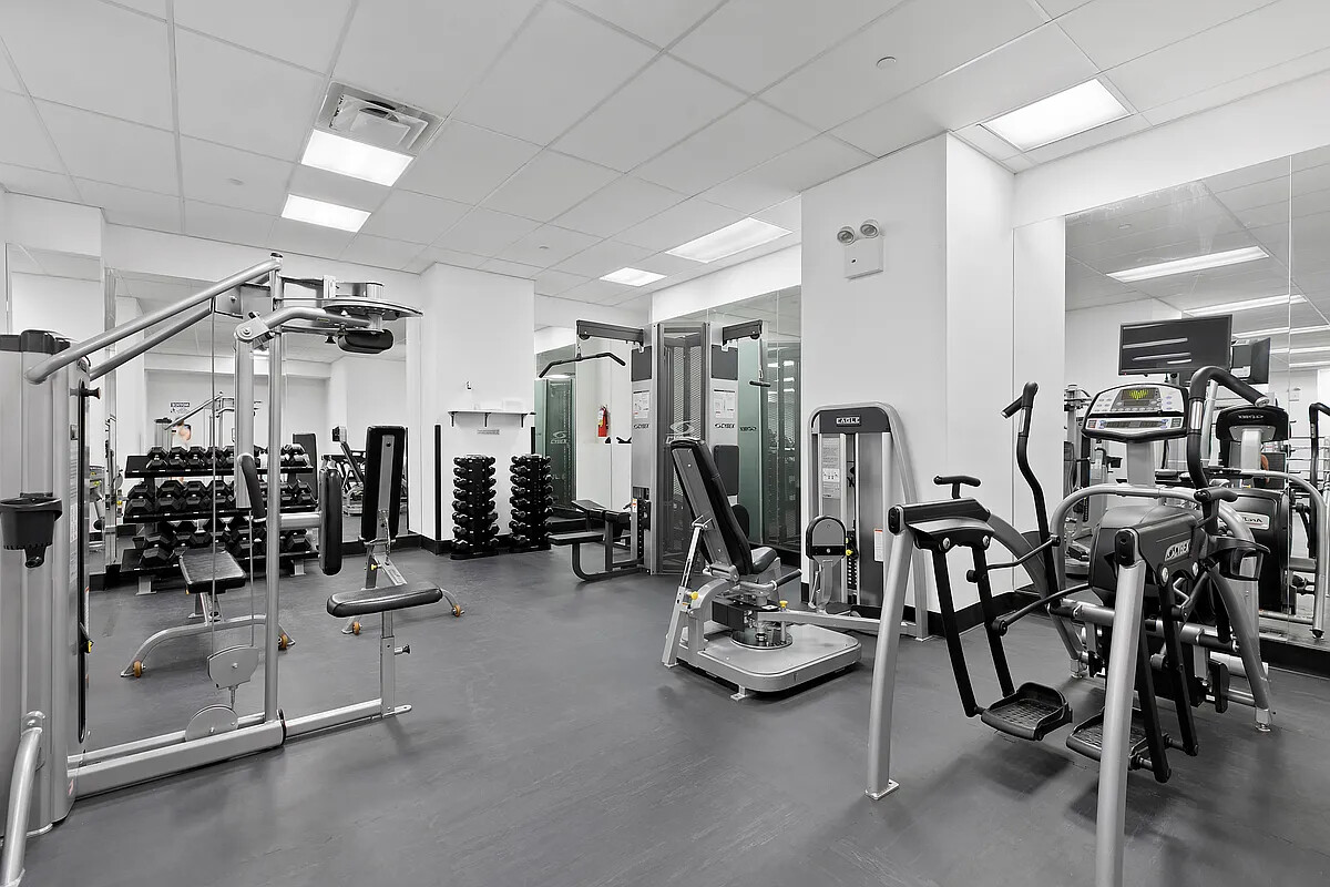400 E 56TH Street MEDICAL