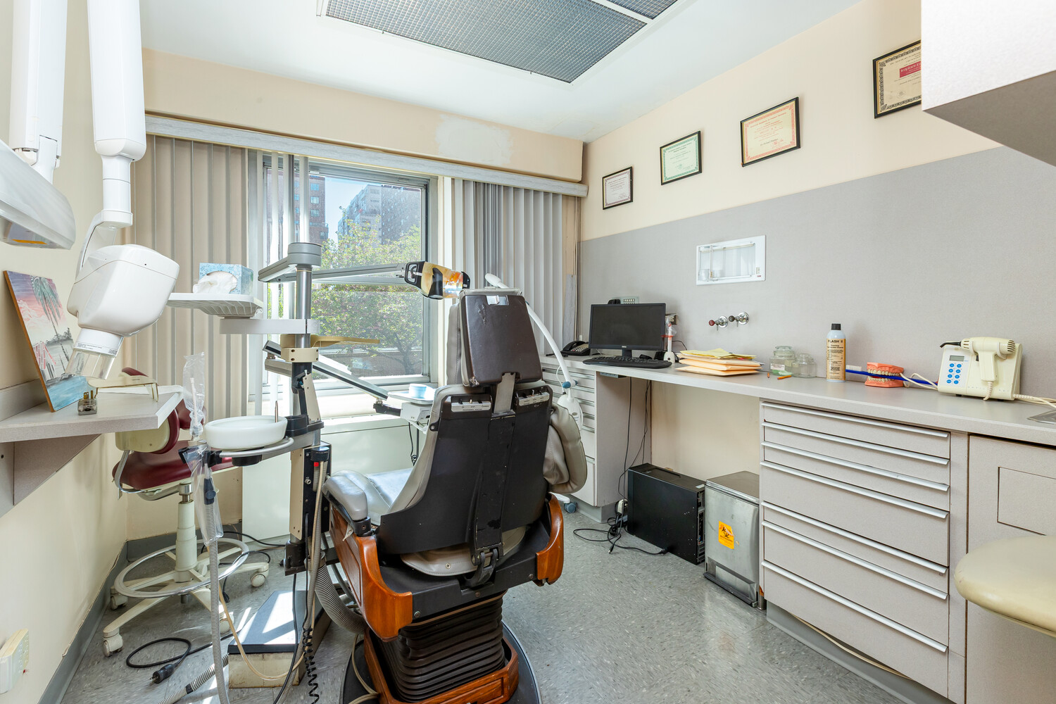 400 E 56TH Street MEDICAL