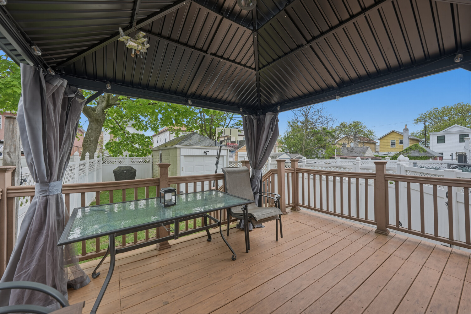 1317 E 58TH Street