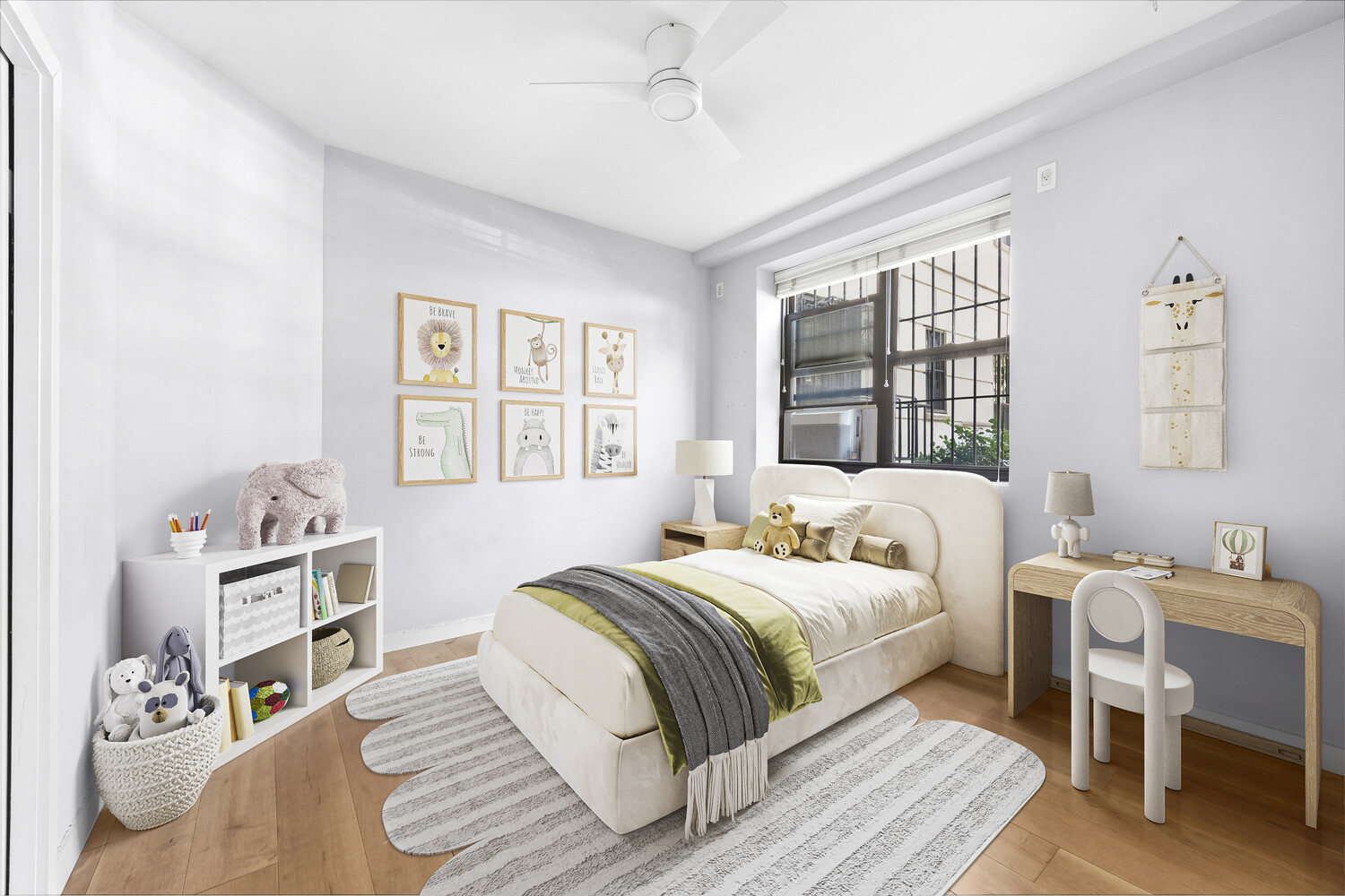 4523 BROADWAY 1C
