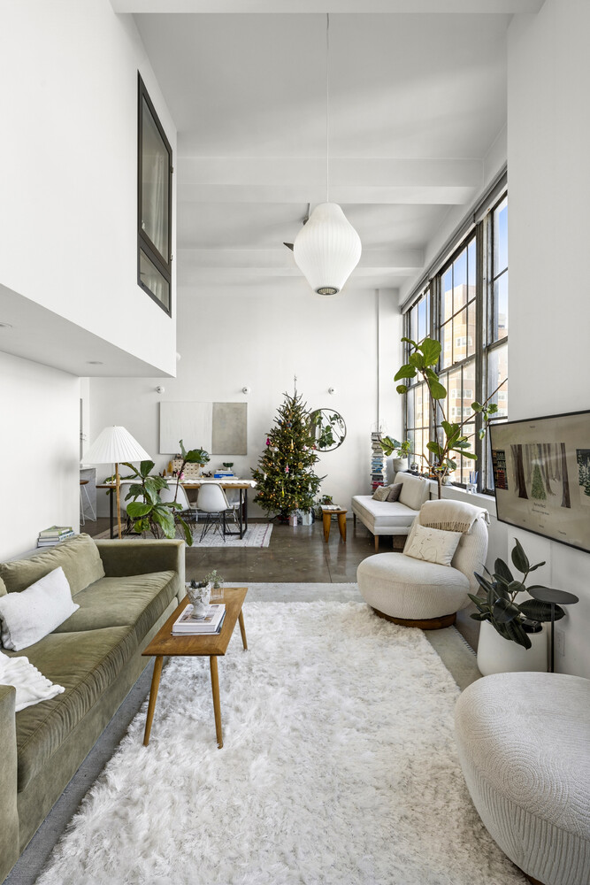 111 4TH Avenue 8LM
