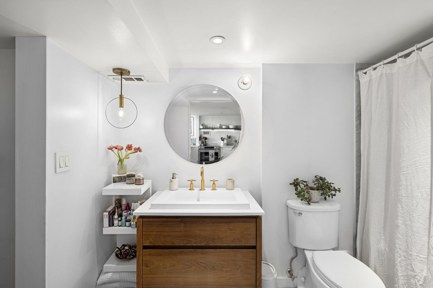 111 4TH Avenue 8LM