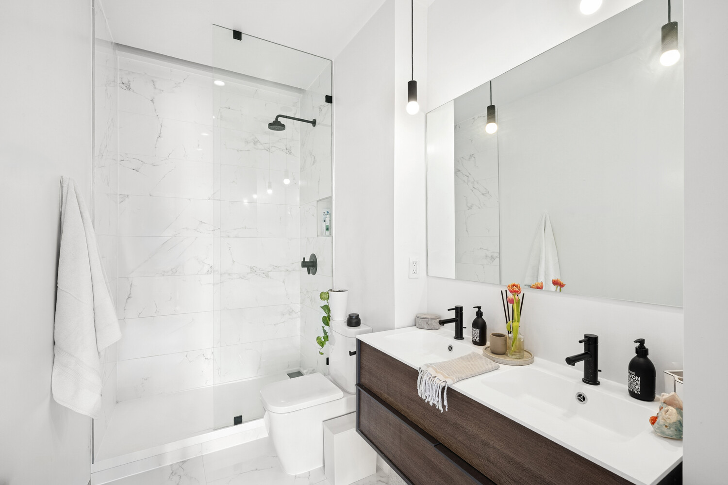 111 4TH Avenue 8LM