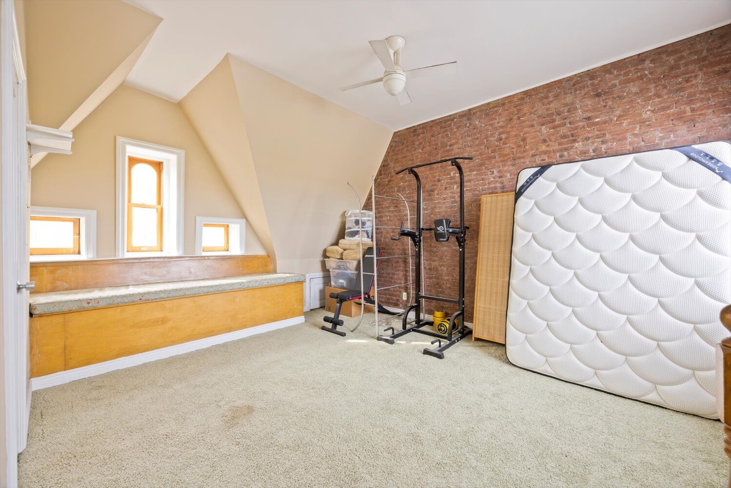 329 CONVENT Avenue
