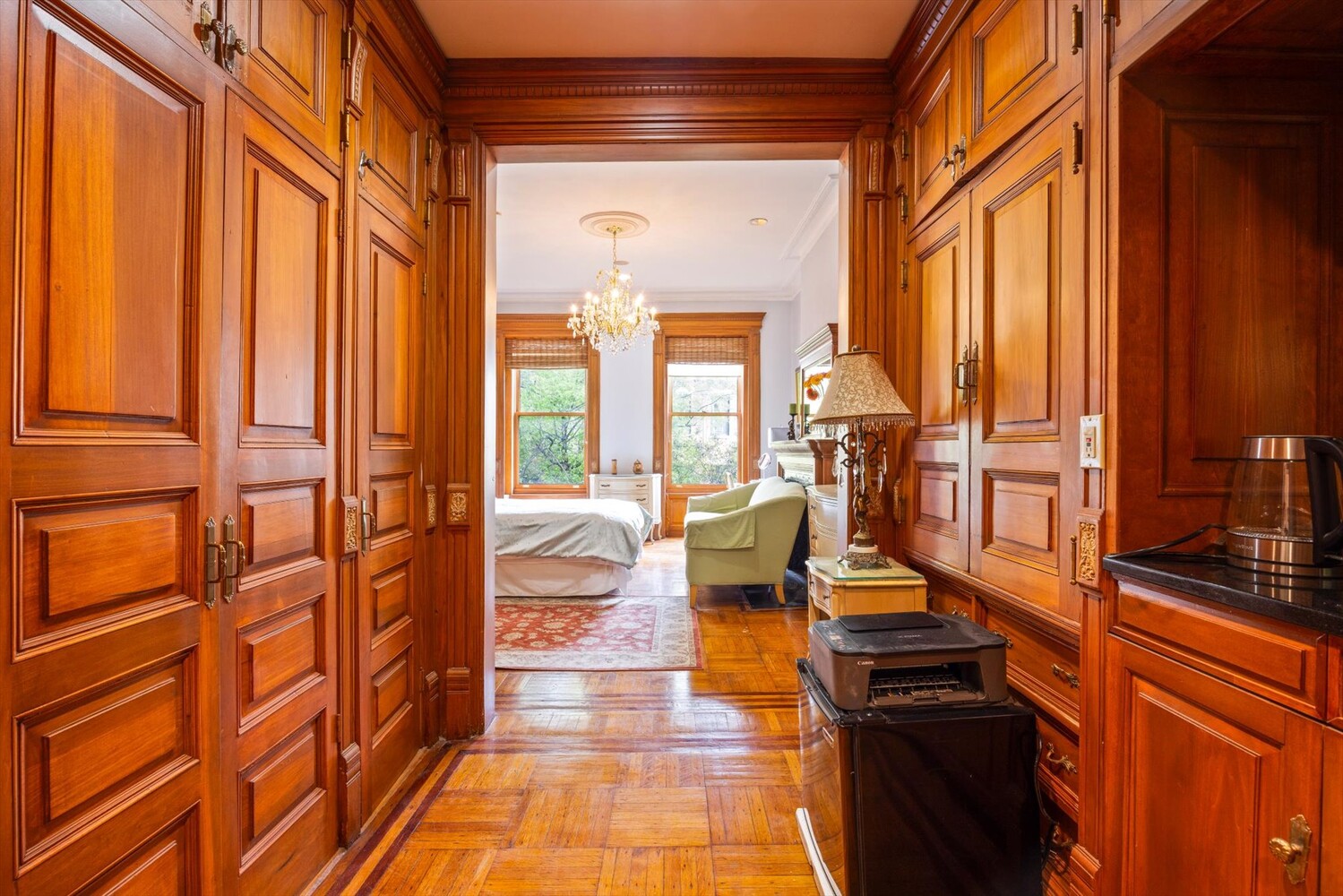 329 CONVENT Avenue