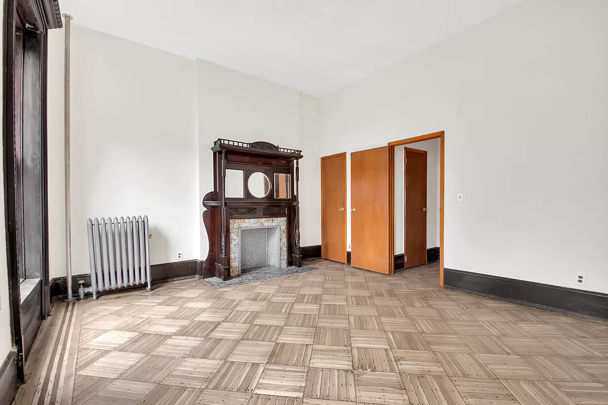 309 W 138TH Street