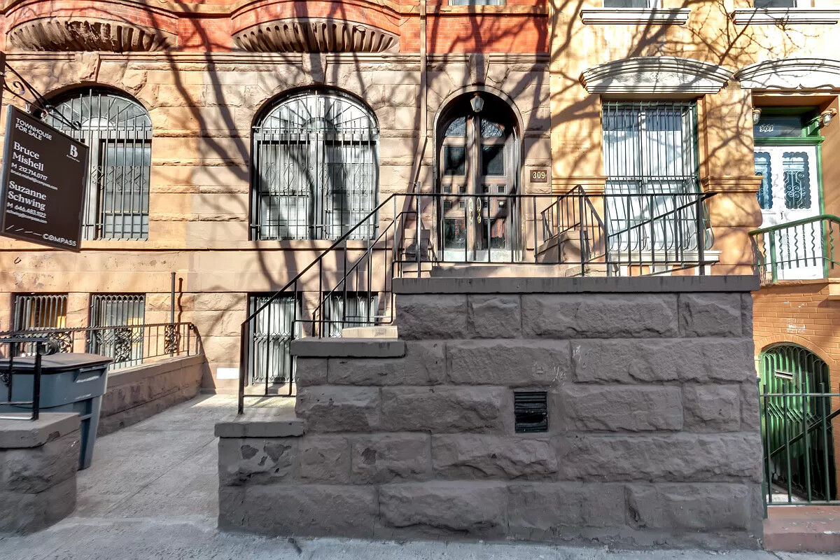 309 W 138TH Street