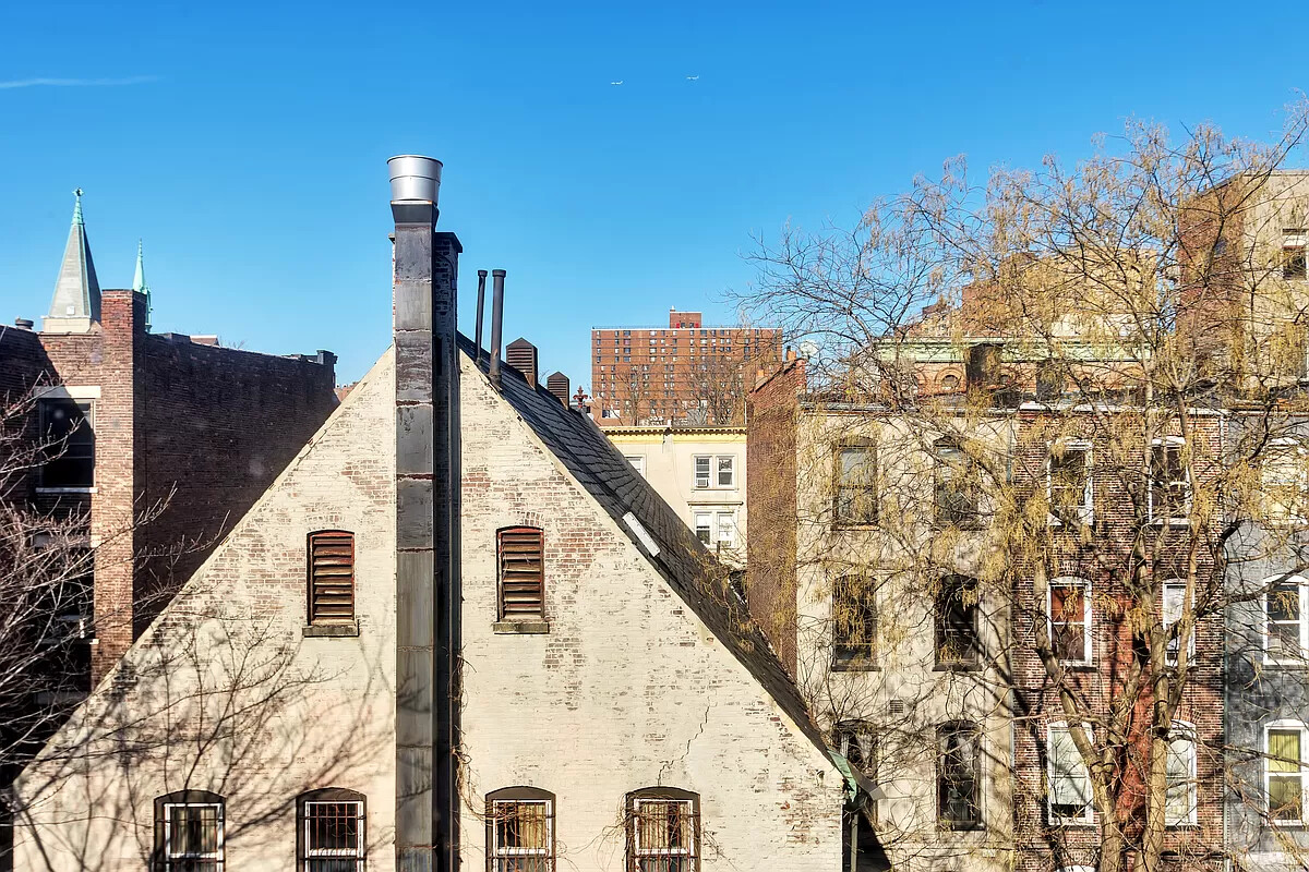 309 W 138TH Street