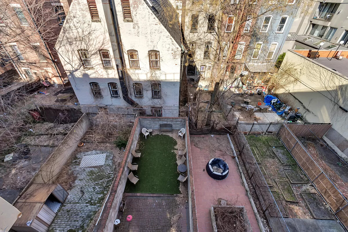 309 W 138TH Street
