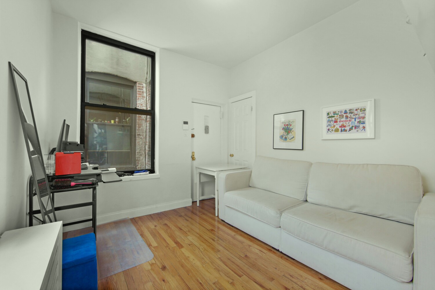 230 E 25TH Street 4F