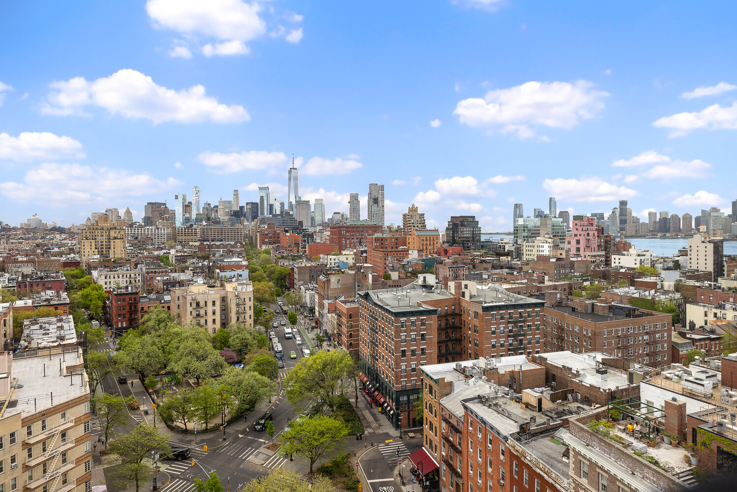 299 W 12TH Street 17D