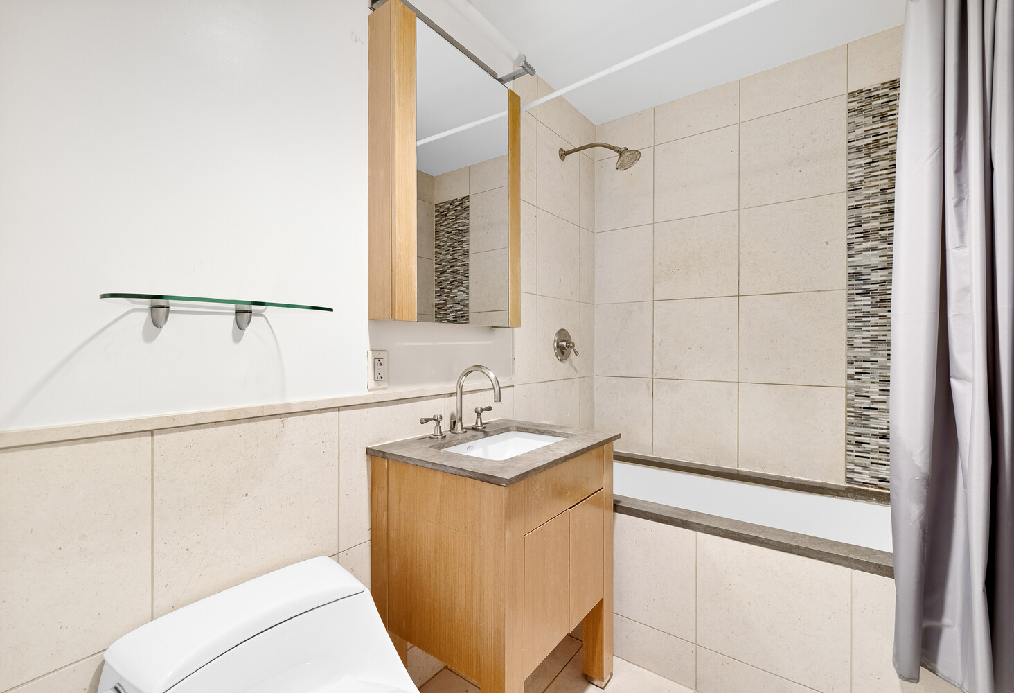 350 W 42ND Street 10H