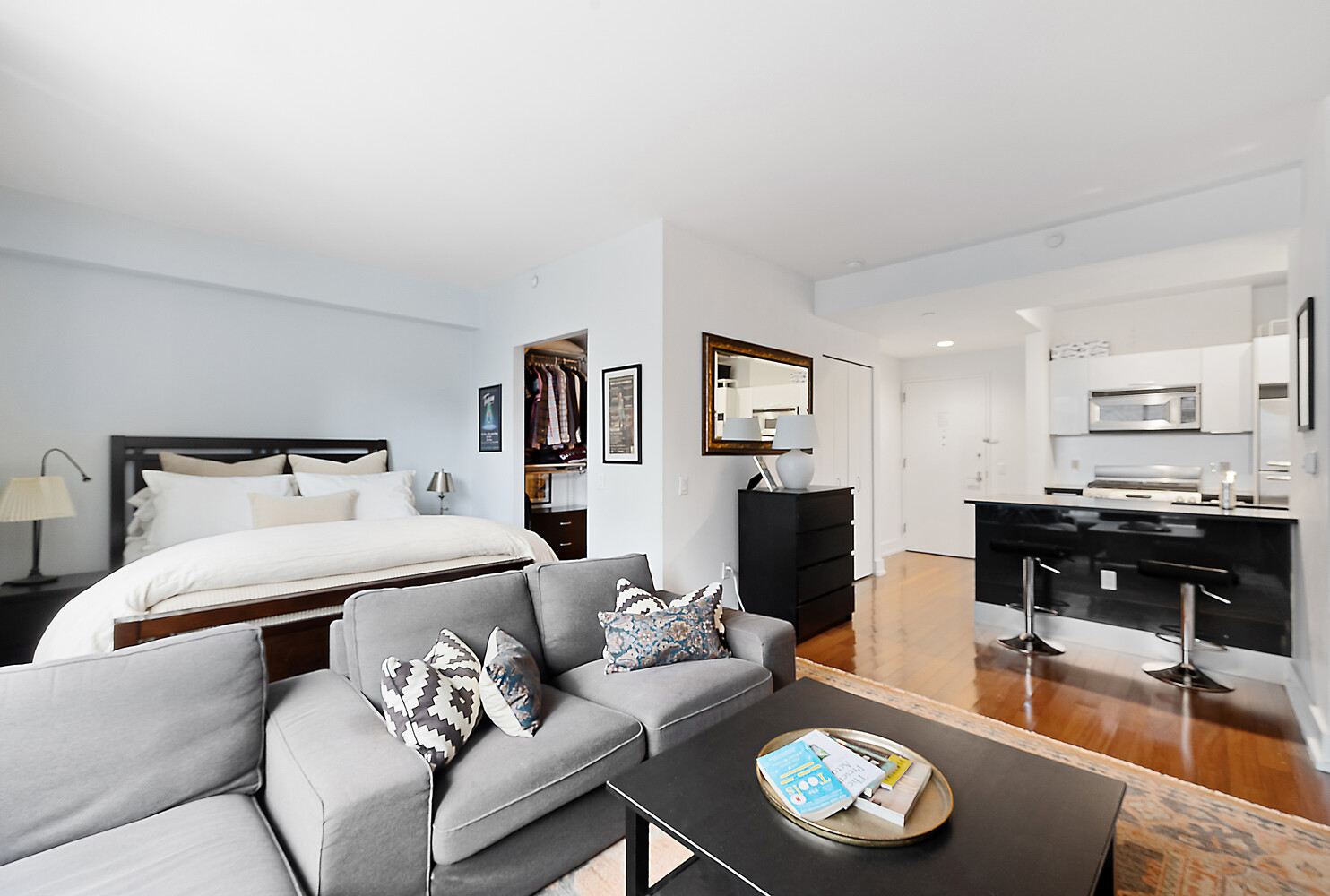 350 W 42ND Street 10H