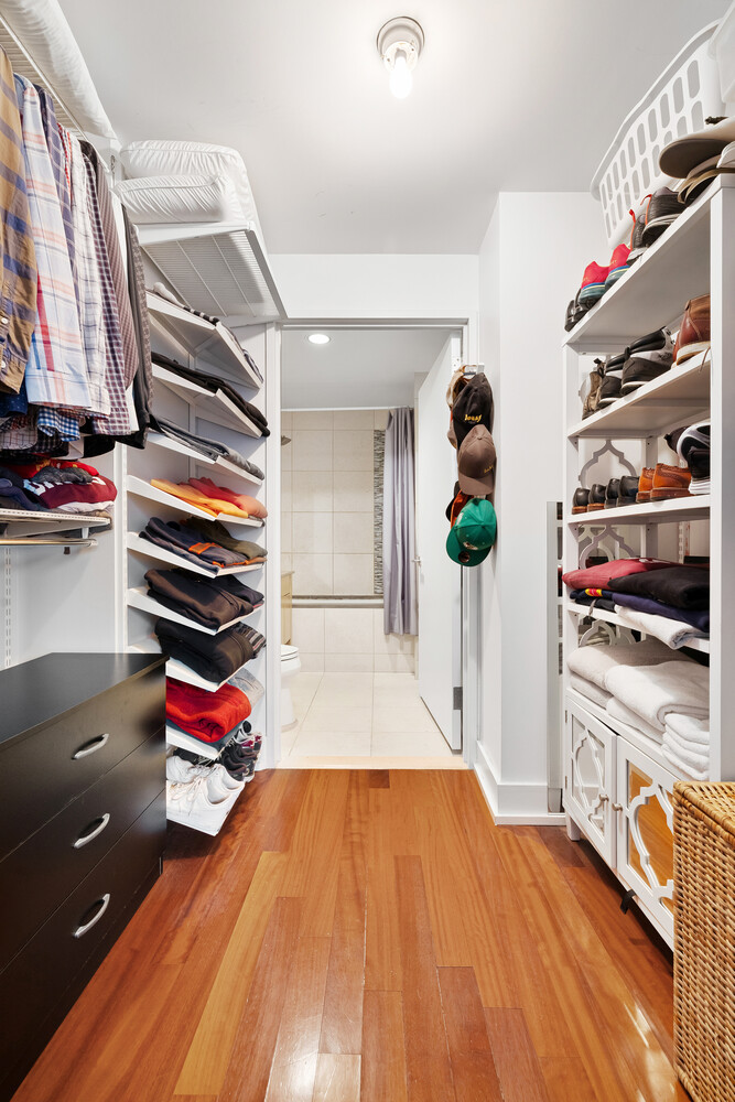 350 W 42ND Street 10H