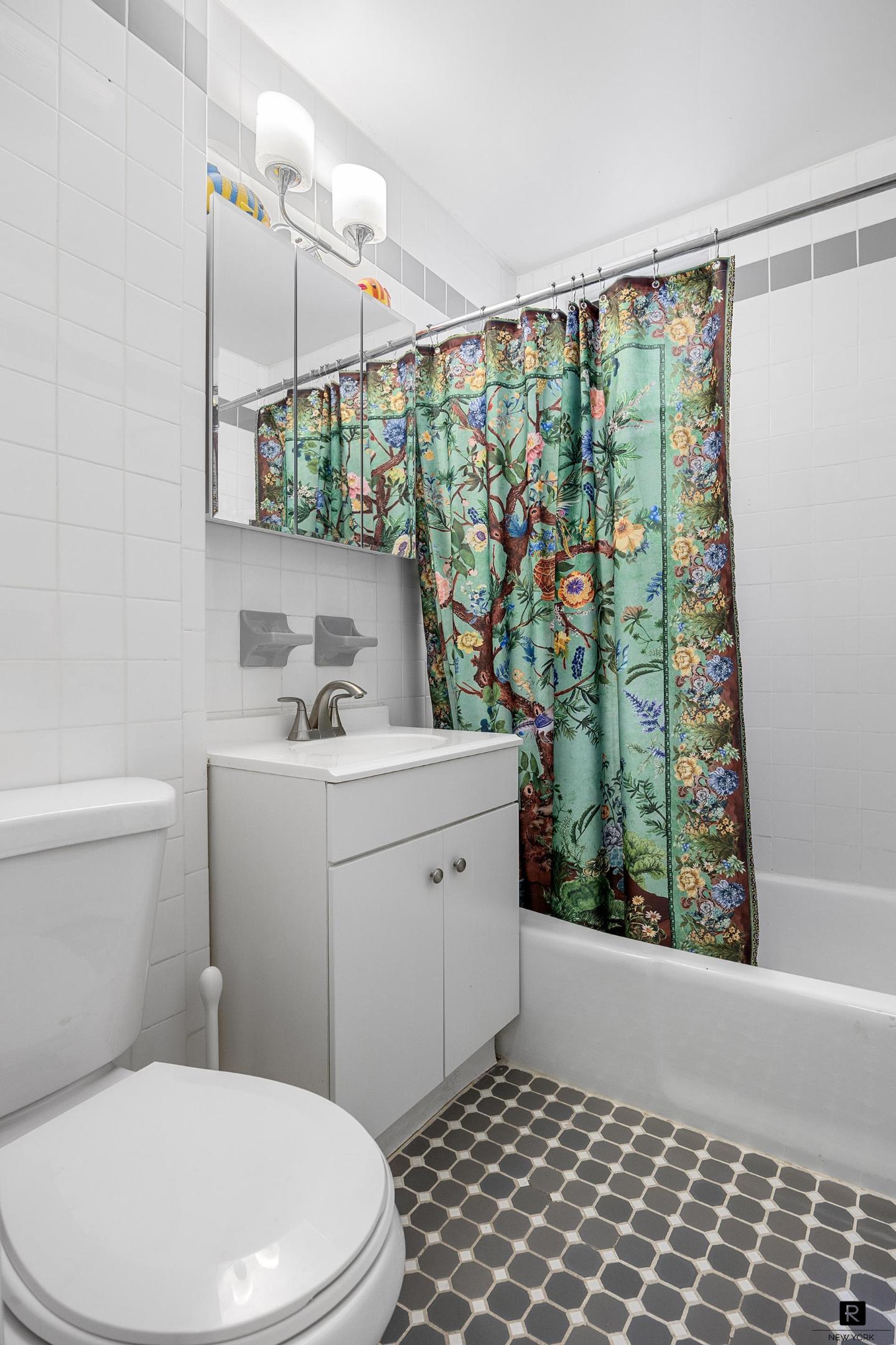 622 W 114th Street 22-A