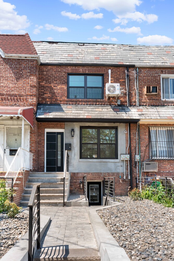 3068 NOSTRAND Avenue