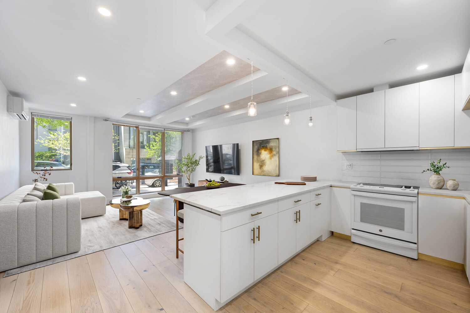 241 16TH Street 1