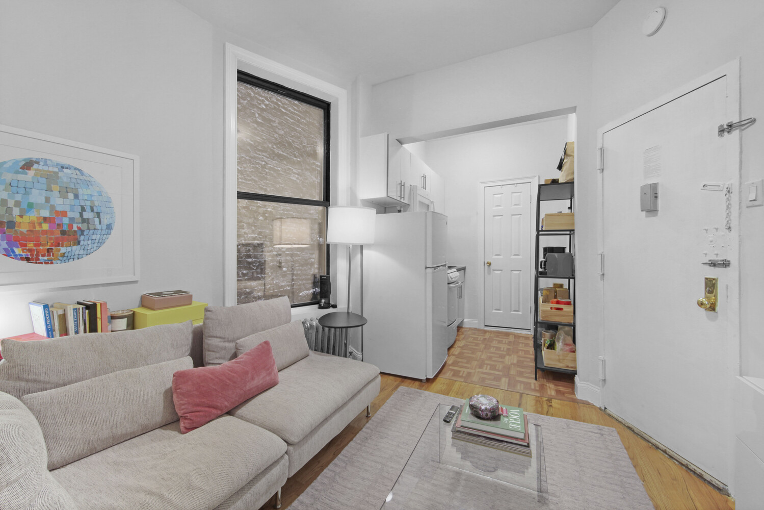 230 E 25TH Street 3E