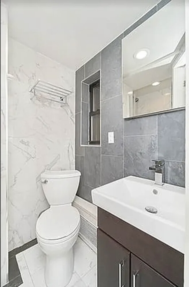 226 W 13TH Street 1R
