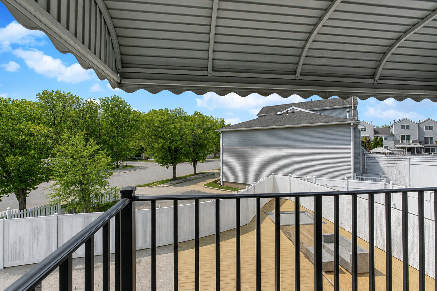 78 SPERRY Place