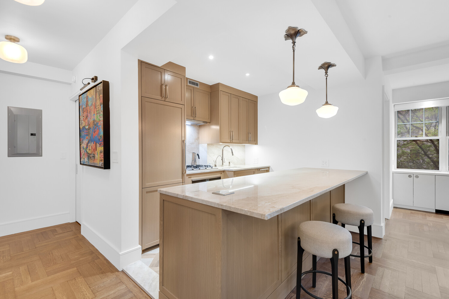 785 PARK Avenue 4D