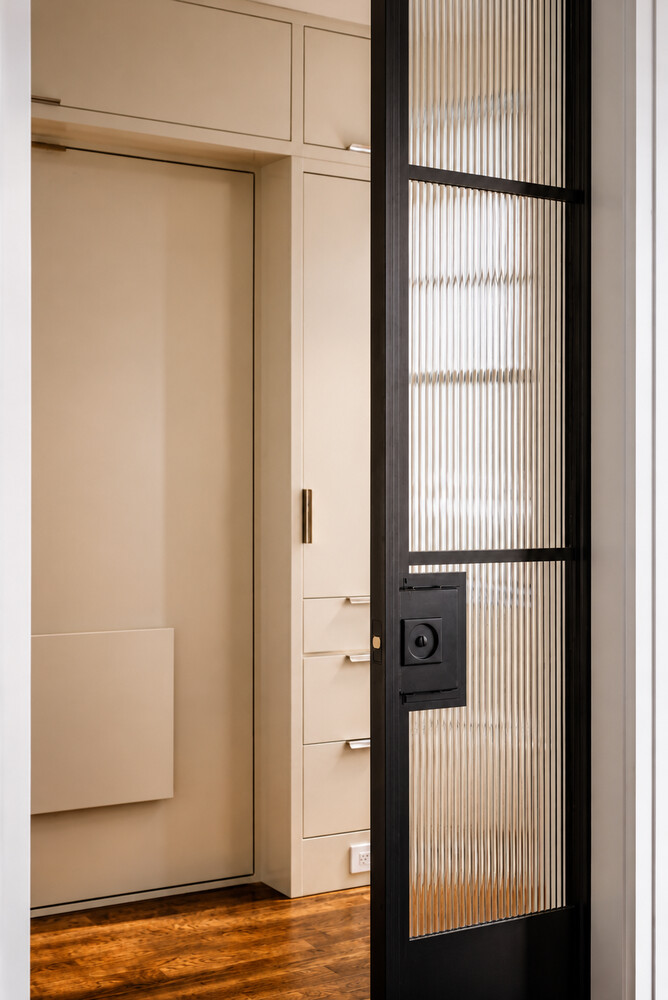 785 PARK Avenue 4D
