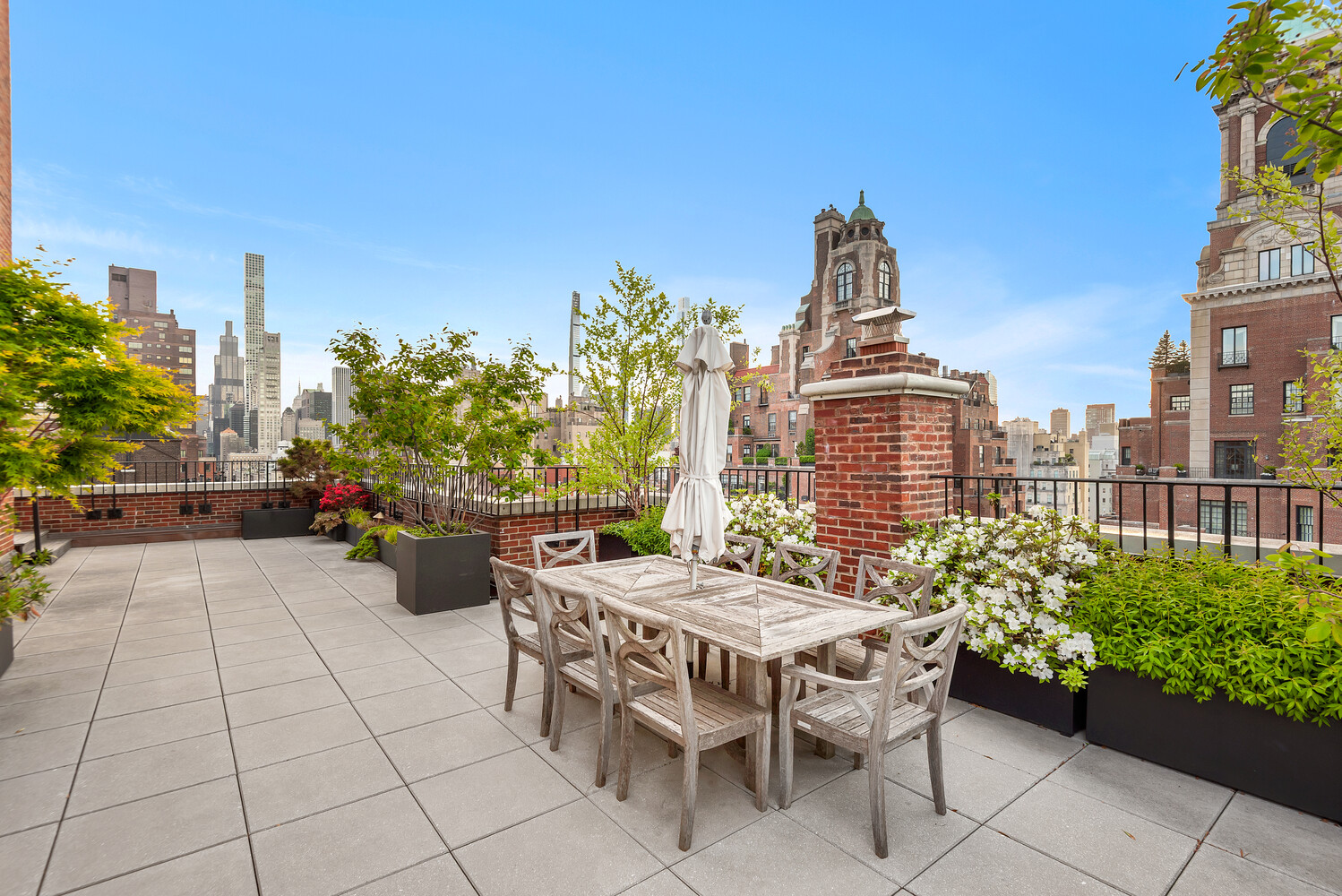 785 PARK Avenue 4D