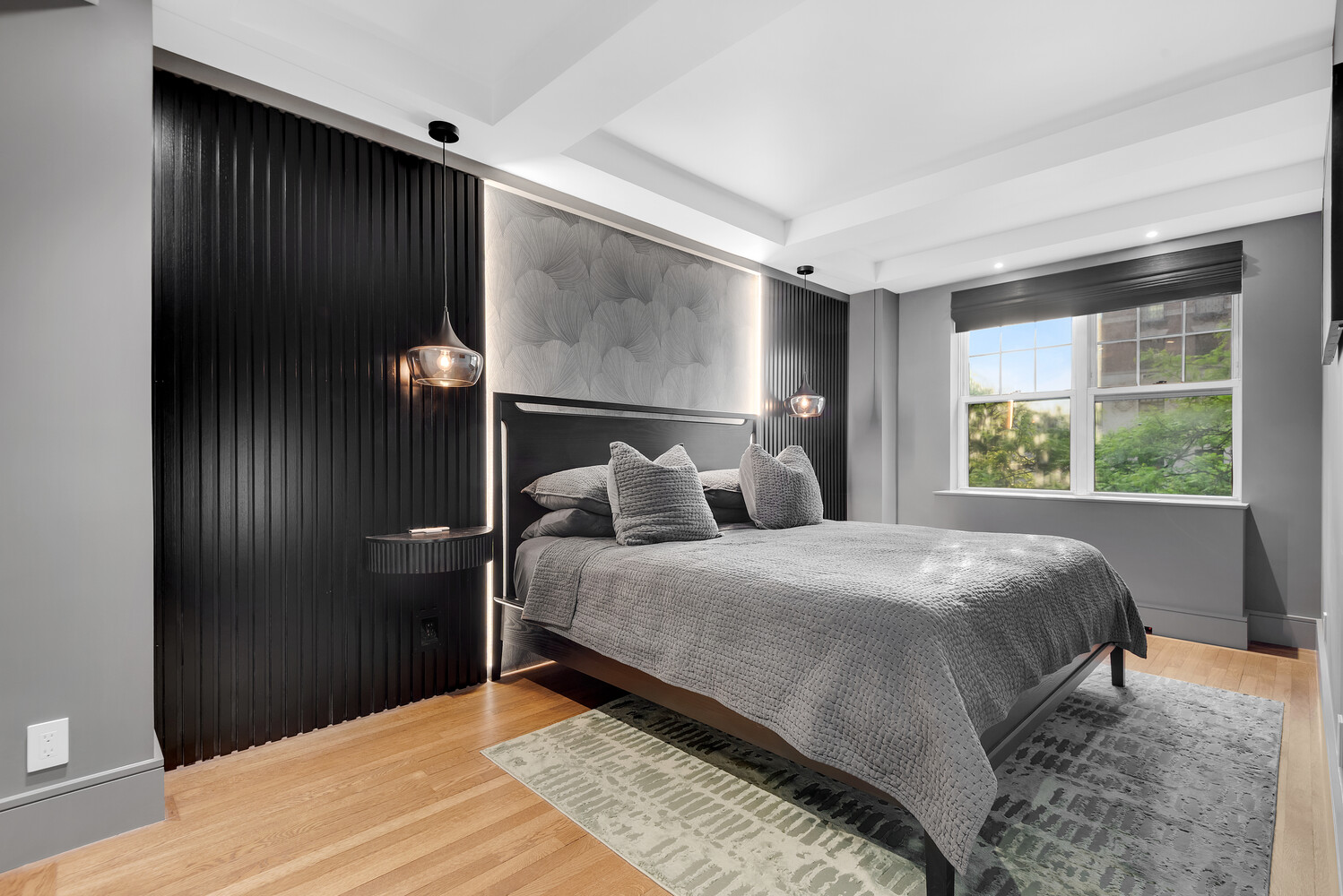 785 PARK Avenue 4D