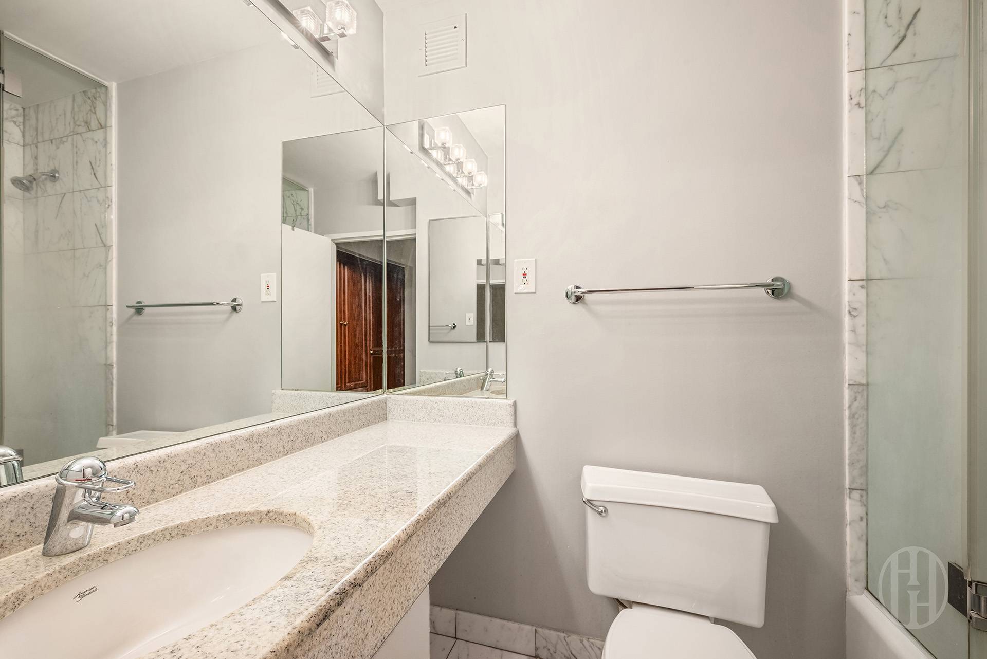 280 Rector Place 8A