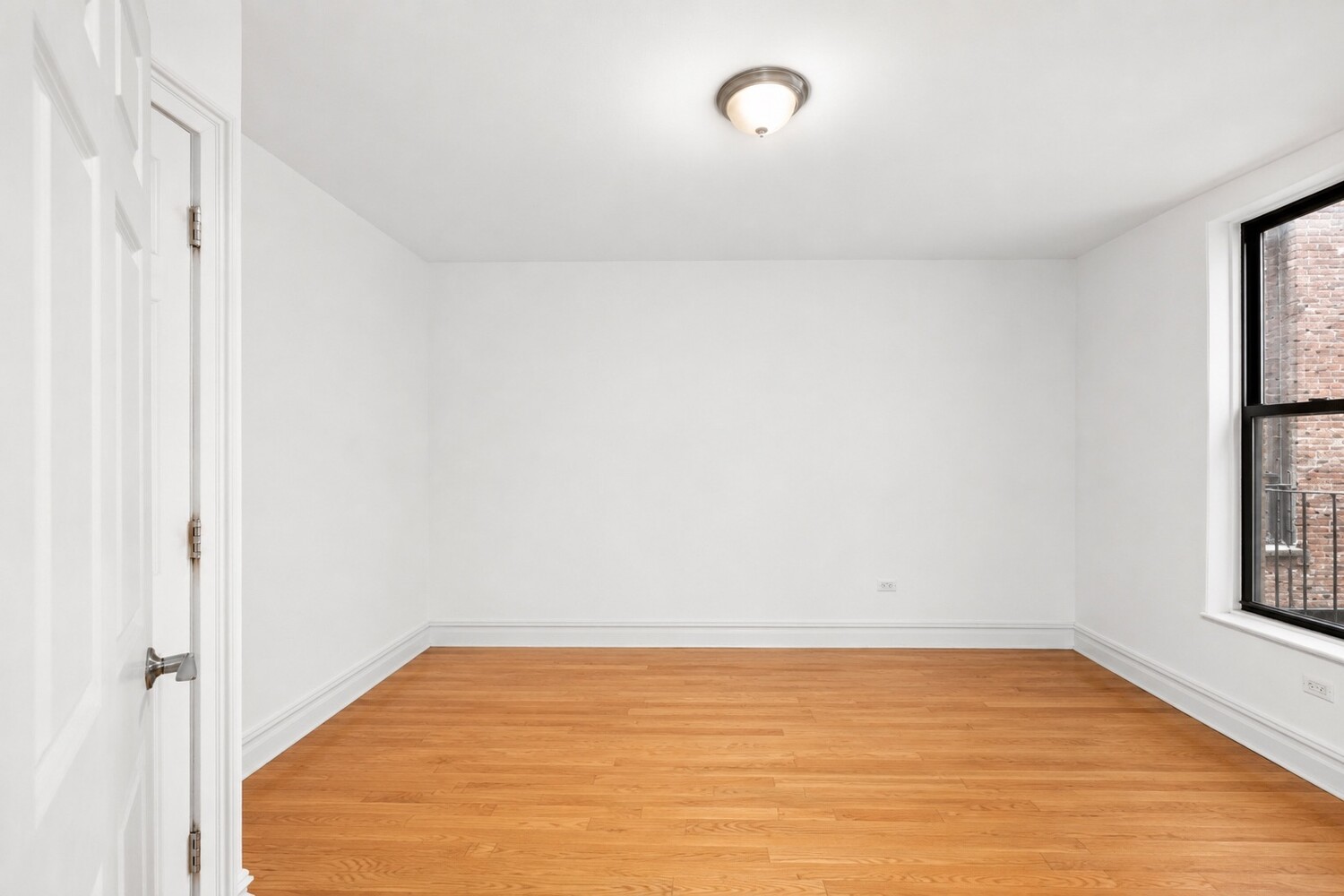 750 RIVERSIDE Drive 2B