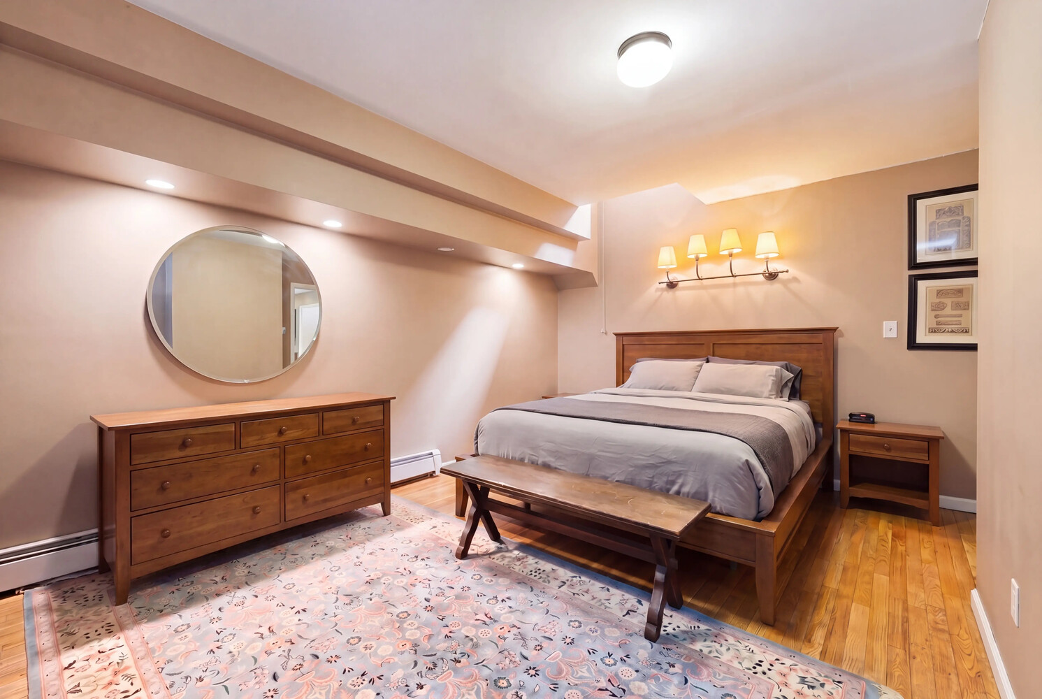 233 W 26TH Street 1RW