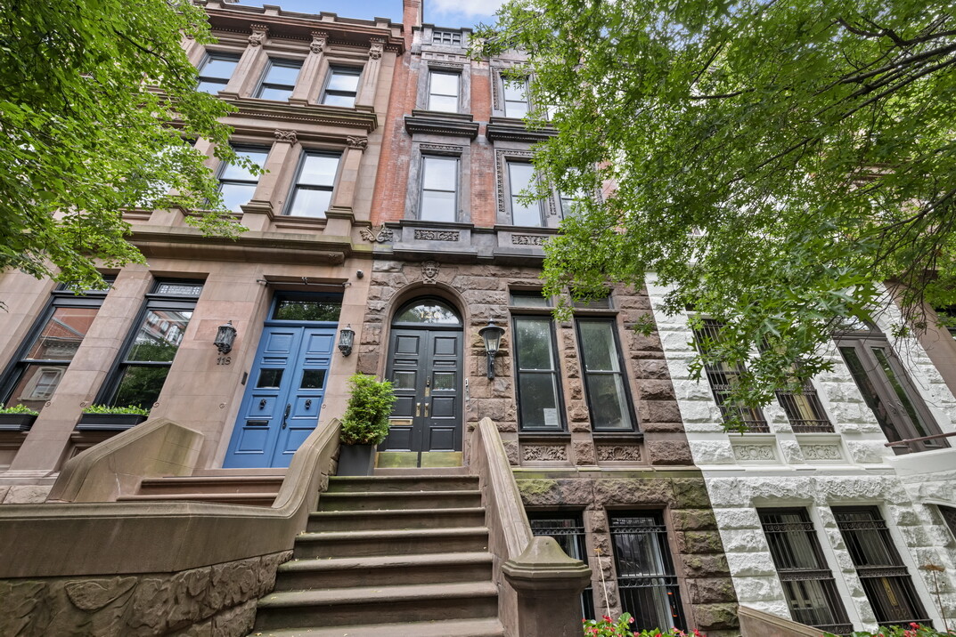 120 W 87TH Street