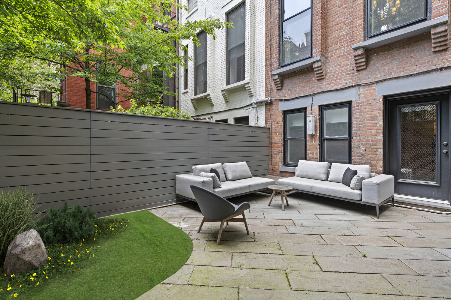120 W 87TH Street
