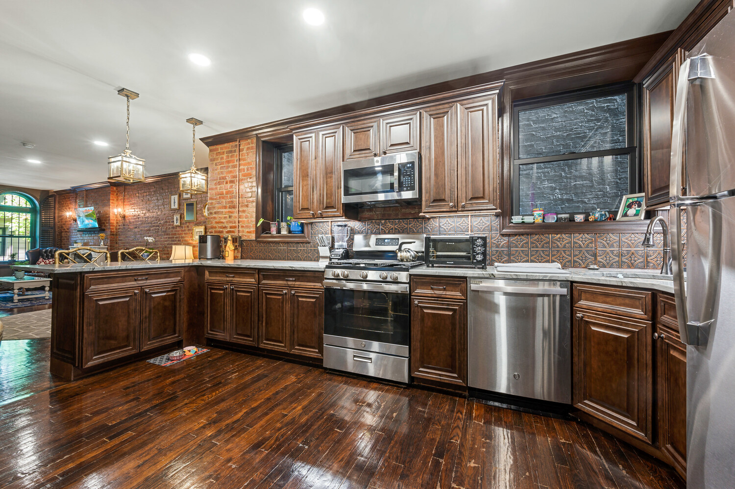 555 W 149TH Street 1